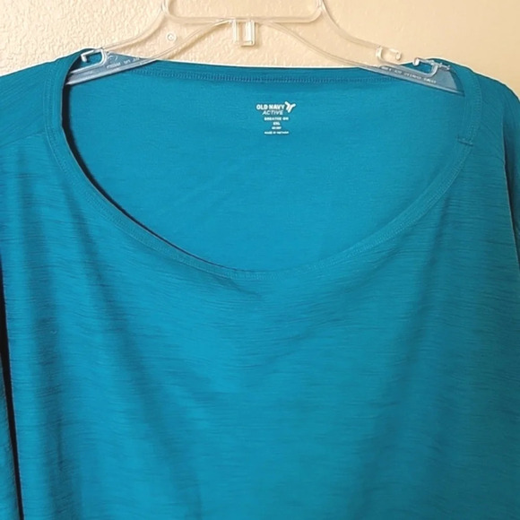 Old Navy Active Breathe On Teal Cropped Workout Top - Size XXL - Picture 2 of 7